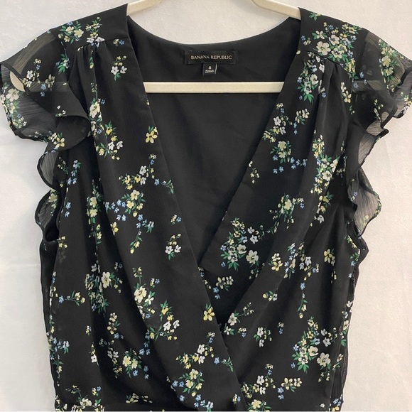 Banana Republic Black Floral Dress Flutter Sleeve V-Neck Cinch Dress - Picture 3 of 16